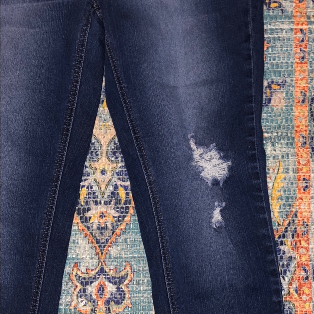 Slightly Ripped Denim Jeans - Picture 2 of 3